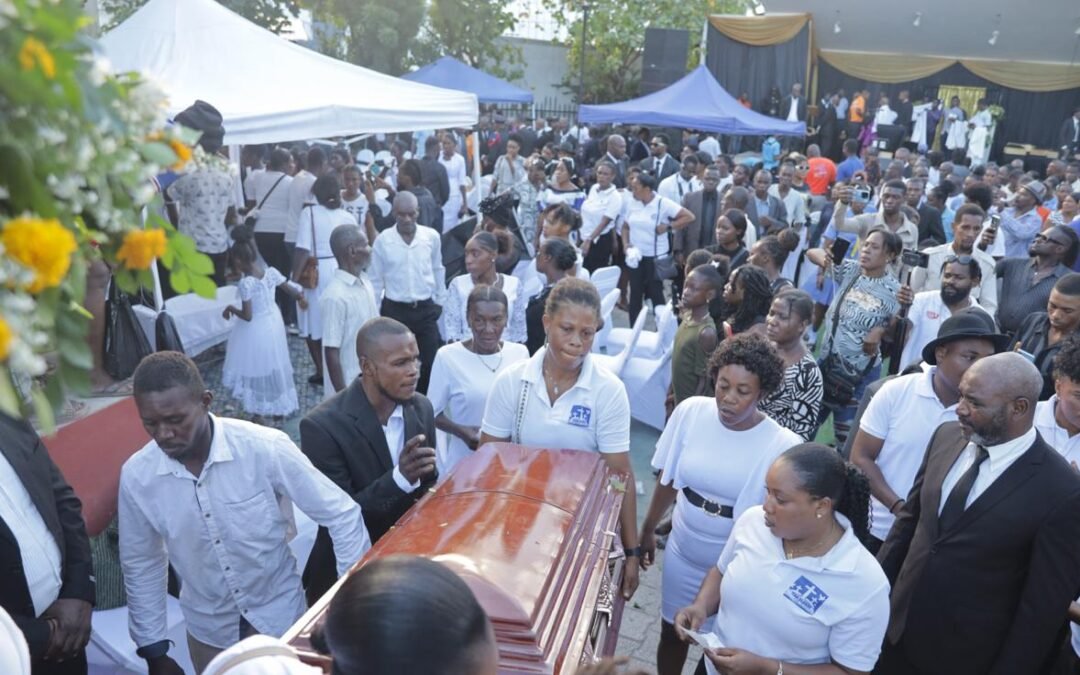 Petit-Goâve : une cérémonie collective déchirante pour les victimes de l’ouragan Melissa